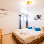Daisy 2 Bedroom Apartamento