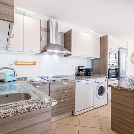 Daisy 2 Bedroom Apartamento *